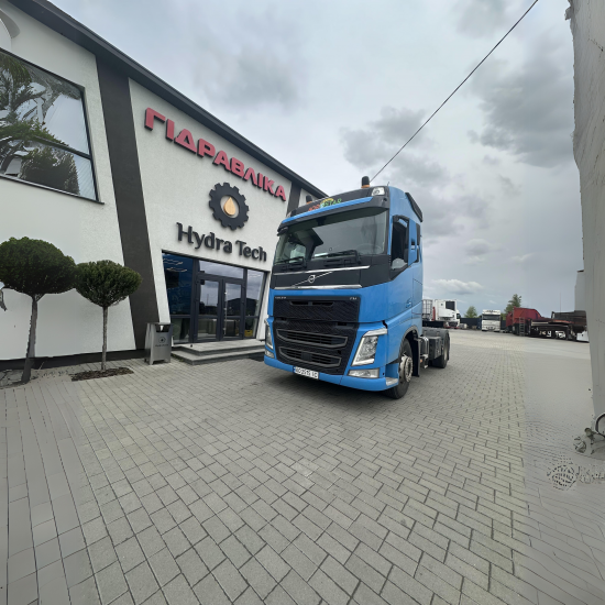 Комплект гідравліки на VOLVO з алюмінієвим боковим баком
